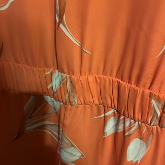 Fame and partners jumpsuit size 4. Tangerine - Picture 4 of 8